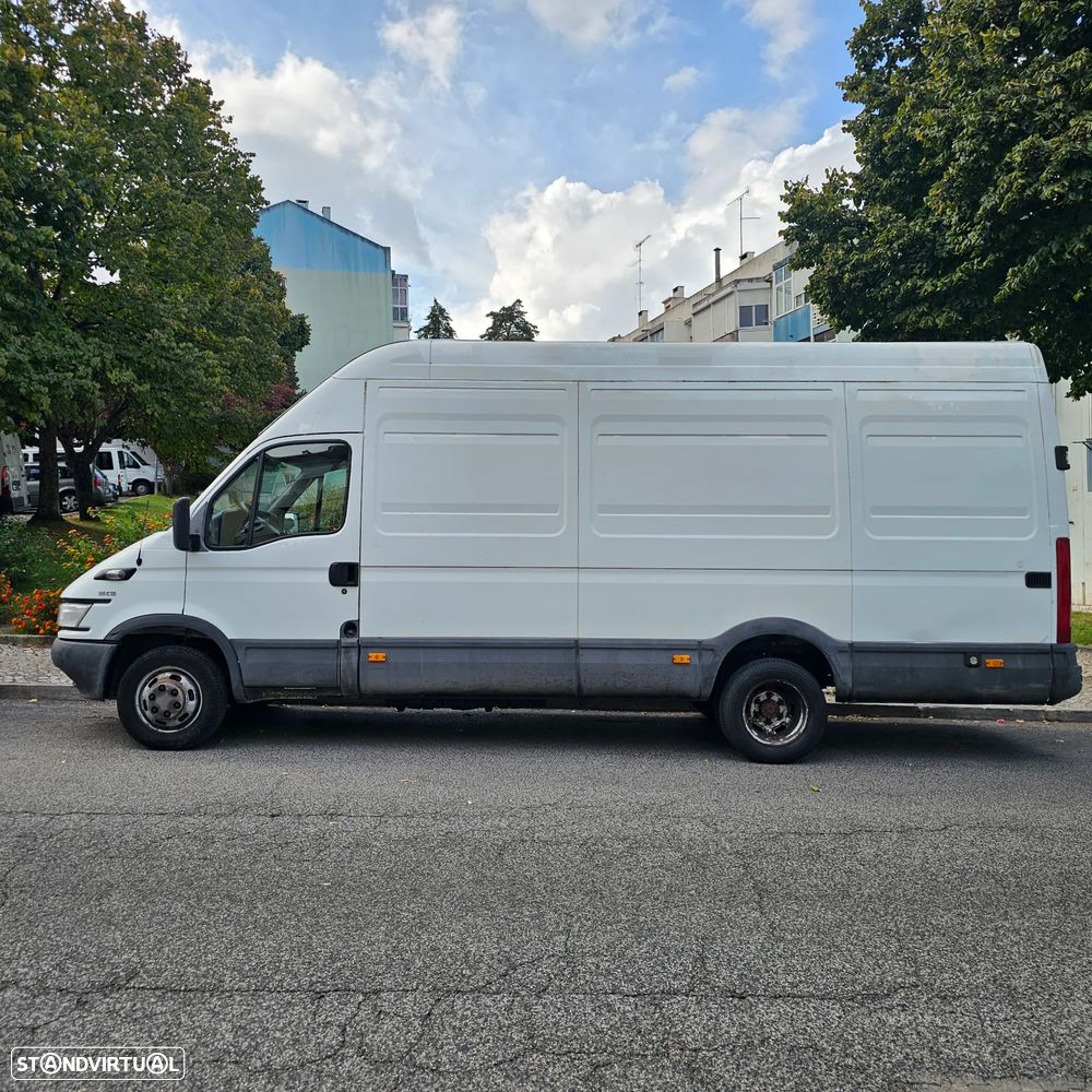 Iveco 35 C 13 Isótermica - 3