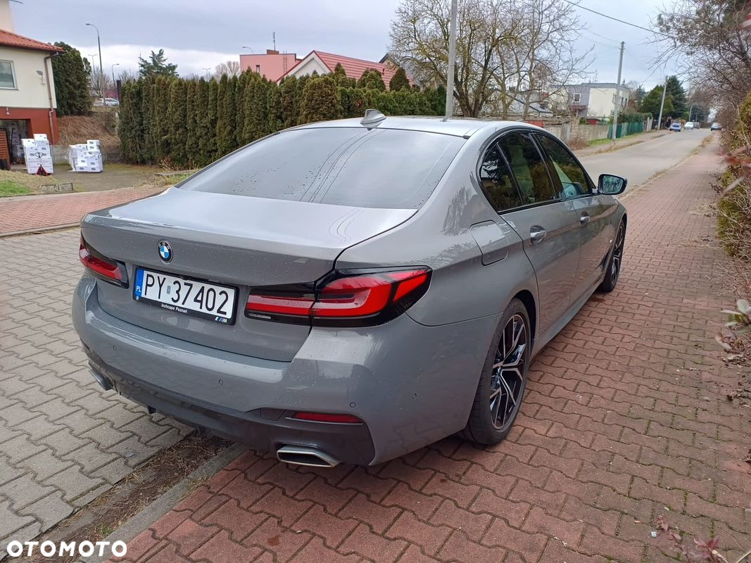 BMW Seria 5 540d xDrive - 12