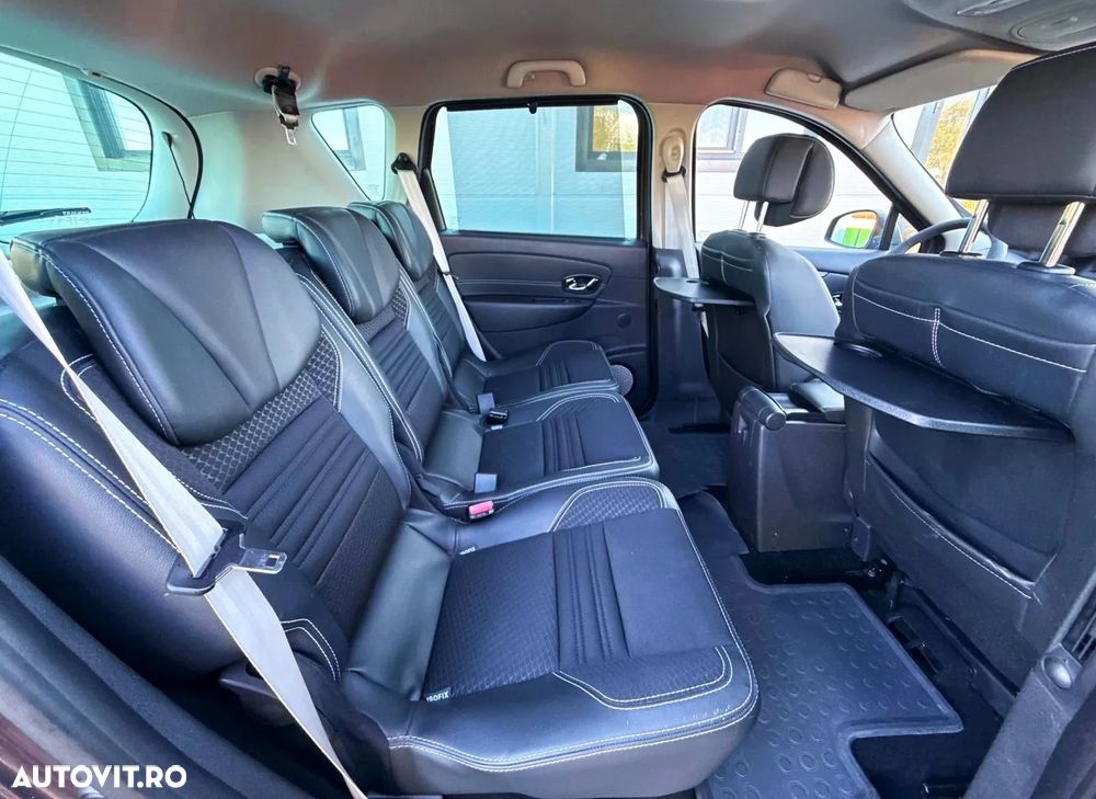 Renault Scenic ENERGY dCi 130 Start & Stop Euro 6 Bose Edition - 21