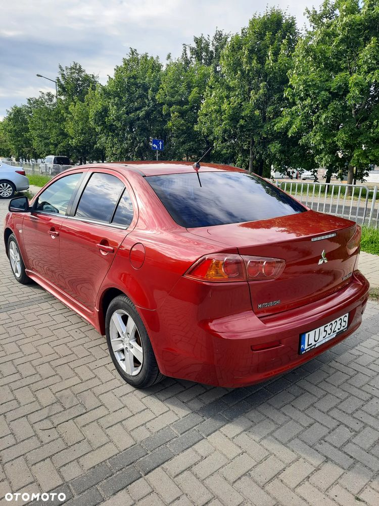 Mitsubishi Lancer 1.8 Invite - 6