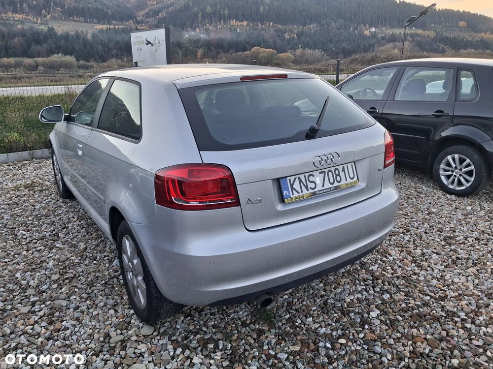 Audi A3 3-drzwiowe 1.6 Ambition - 6