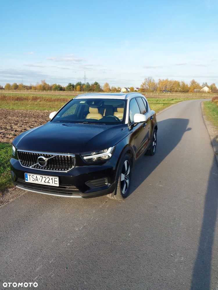 Volvo XC 40 T4 AWD R-Design - 1