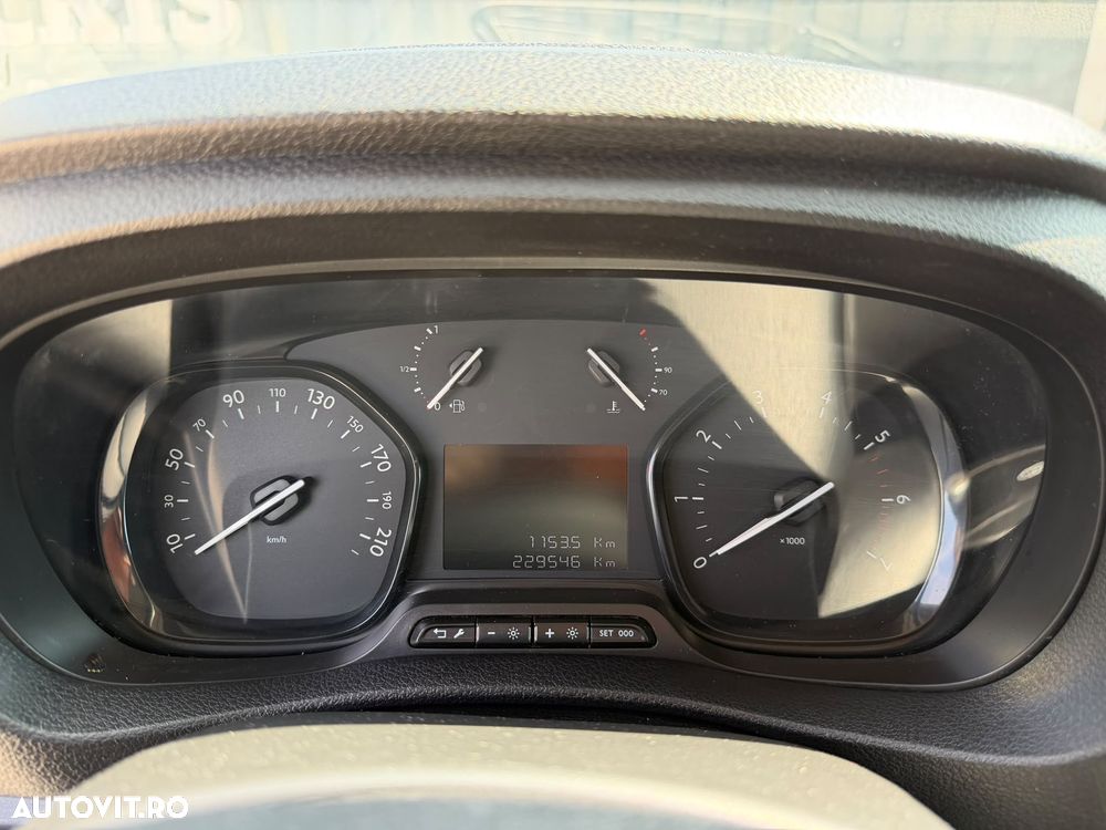 Opel Vivaro 1.5 CDTI 120CP Combi L2H1 (L) Standard - 28