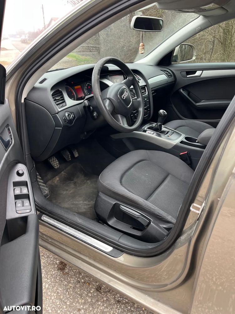 Audi A4 2.0 TDI Avant - 8