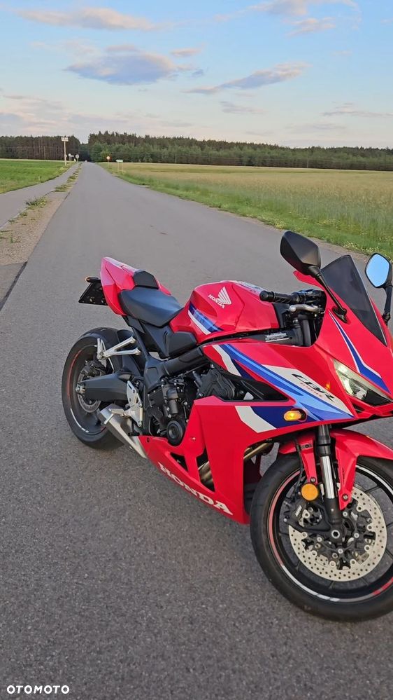Honda CBR - 3