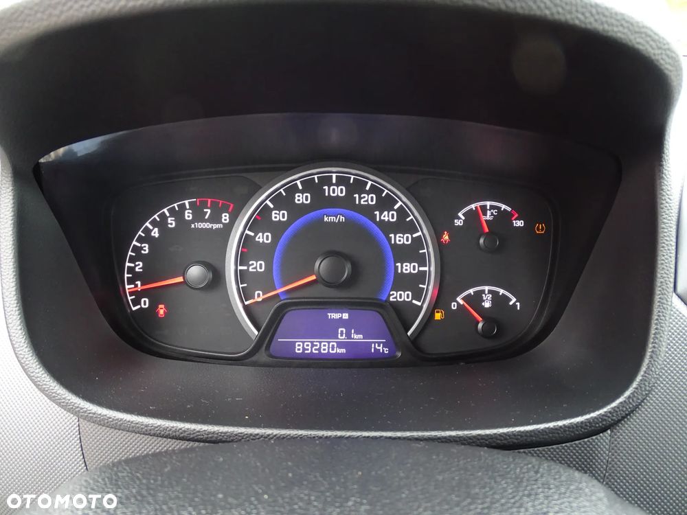 Hyundai i10 1.0 blue Classic - 28