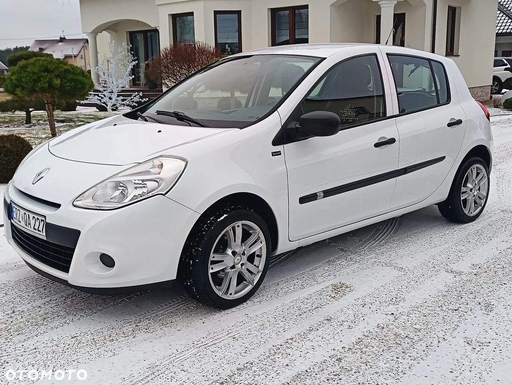 Renault Clio 1.2 16V 75 Yahoo - 7
