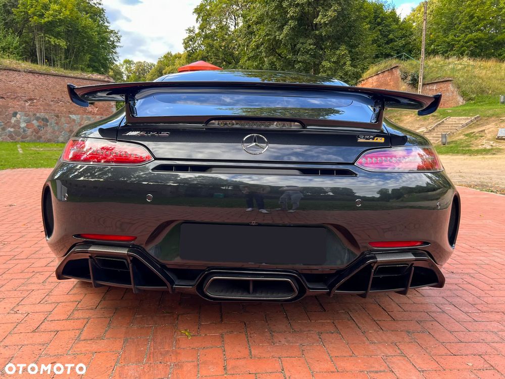 Mercedes-Benz AMG GT R - 13