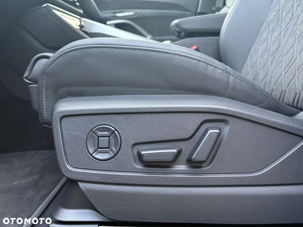 Audi SQ5 TFSI mHEV 270 kW Quattro S tronic - 14