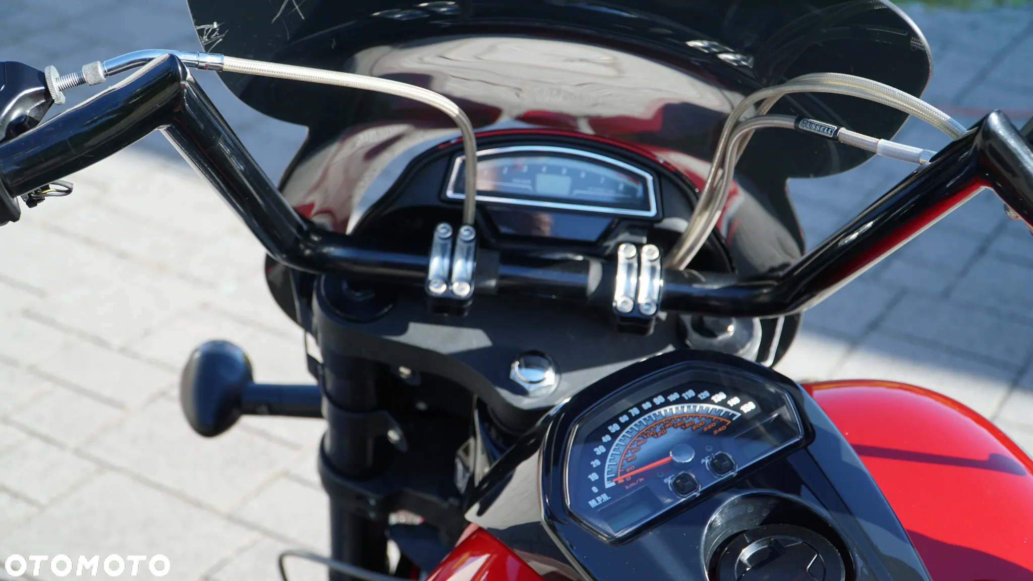 Suzuki Intruder - 11
