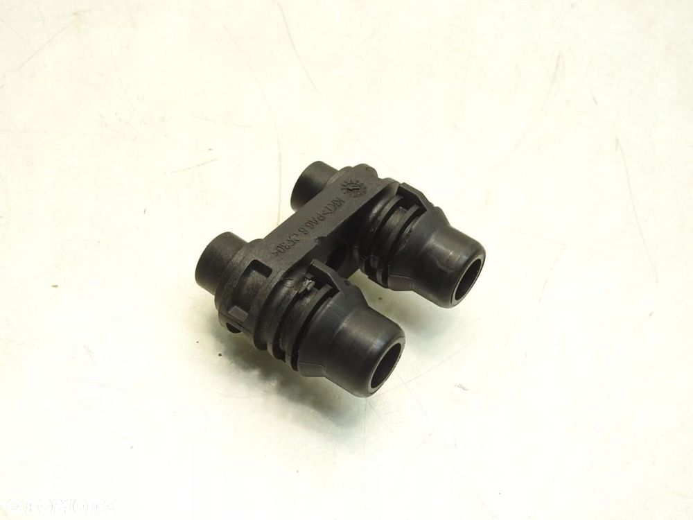 KRÓCIEC WODY AUDI A1 8X 1.6 TDI 6Q0121065M - 6