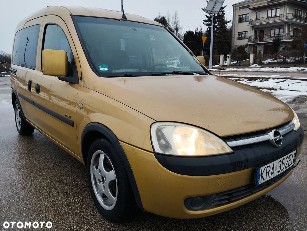 Opel Combo Tour Comfort - 2