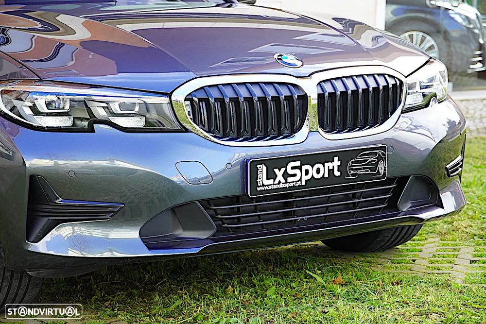 BMW 320 e Touring Corporate Edition Auto - 4