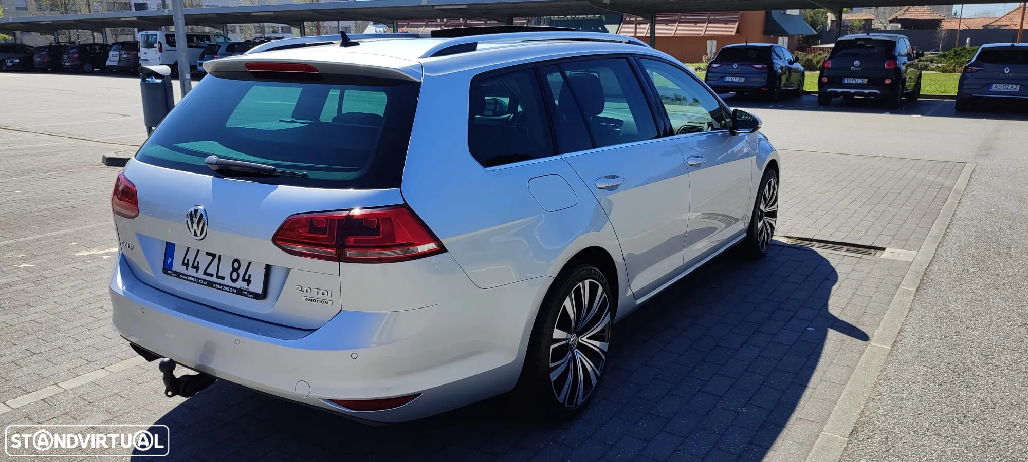 VW Golf Variant 2.0 TDi 4Motion BlueMotion Highline - 7