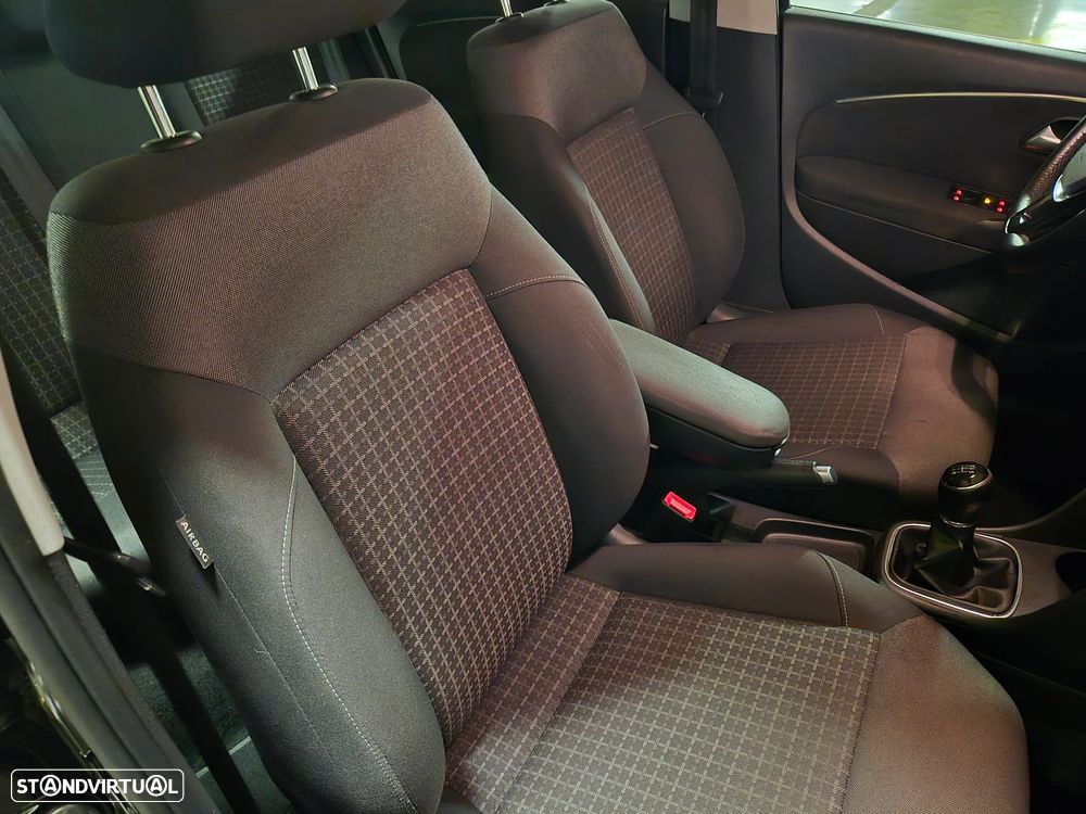 VW Polo 1.0 Confortline - 33