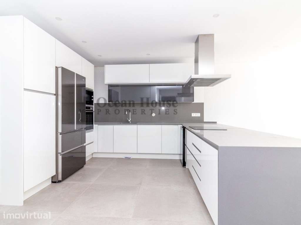 Apartamentos T3 novos concluídos com garagem em Loulé - Grande imagem: 2/14