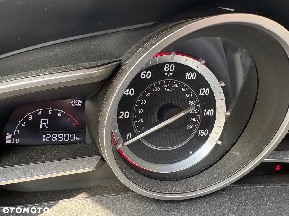 Mazda 3 - 5