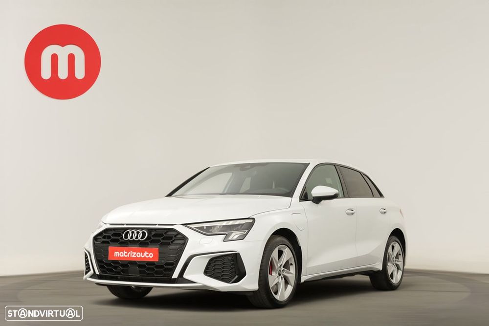 Audi A3 Sportback 45 TFSIe S line - 2