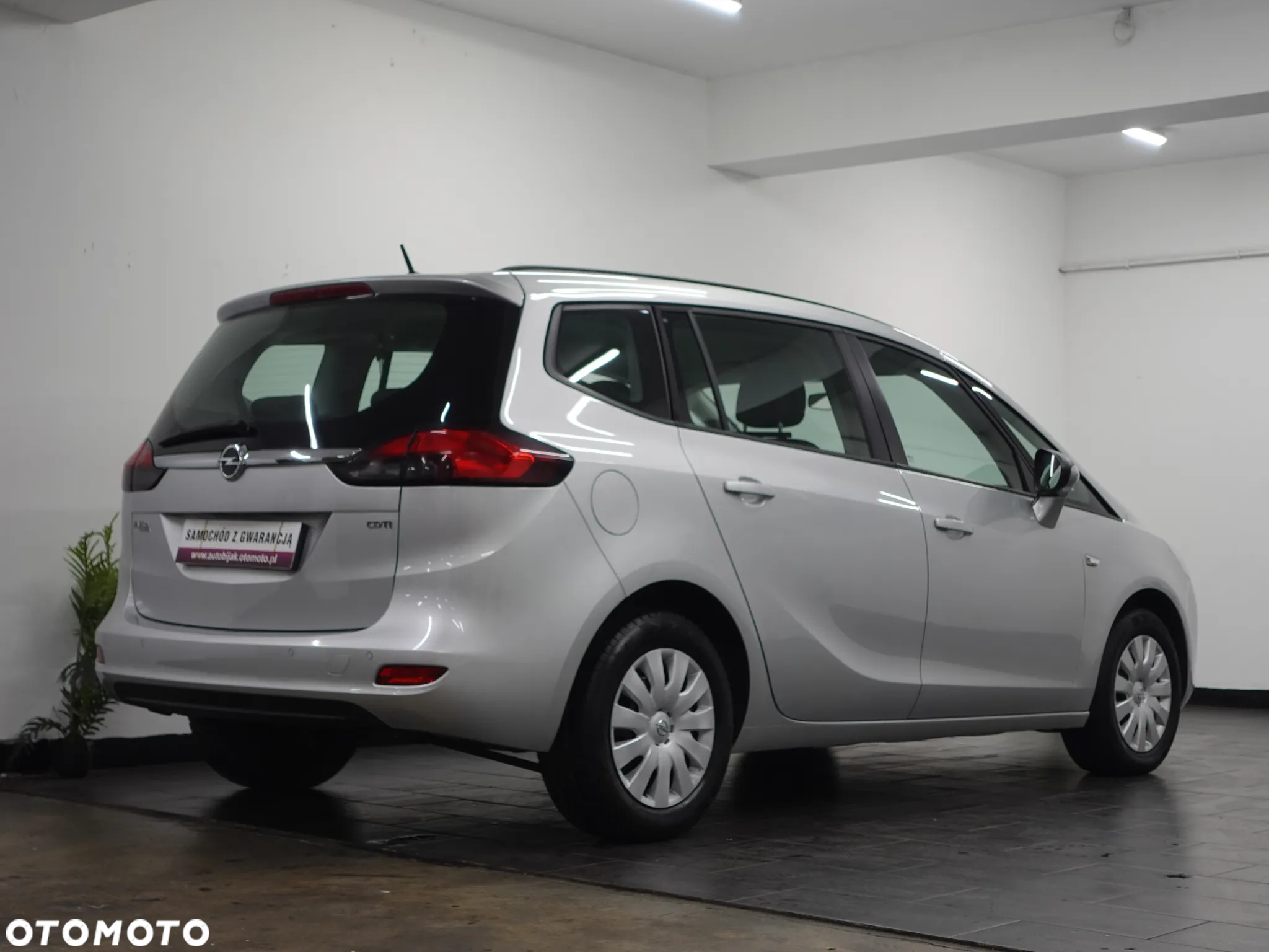 Opel Zafira Tourer 2.0 CDTI Edition - 10