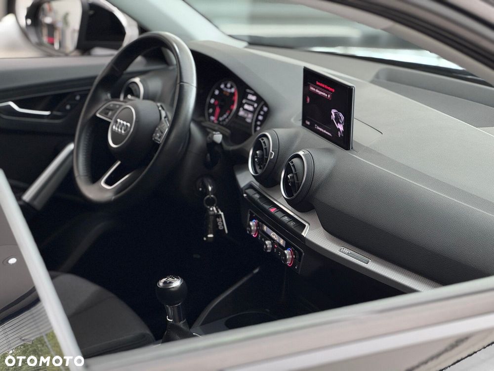 Audi Q2 30 TFSI - 37
