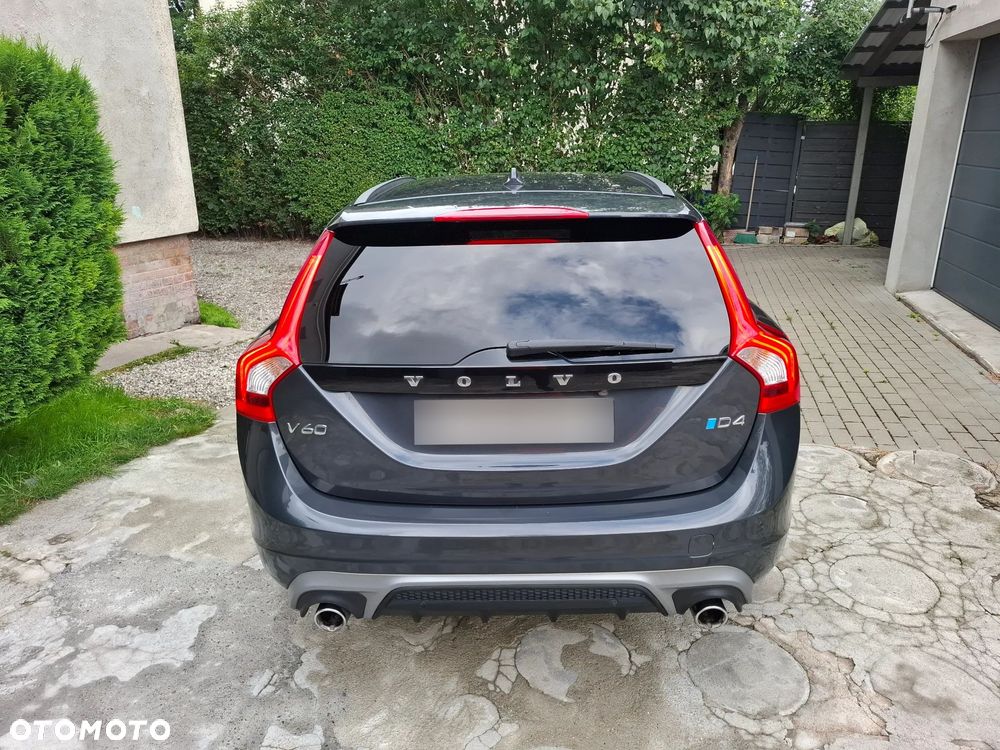 Volvo V60 D4 Geartronic RDesign - 21