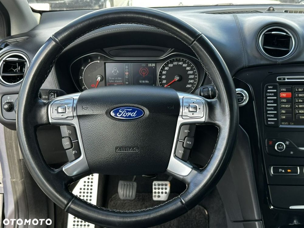 Ford Mondeo - 14