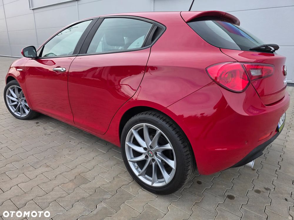 Alfa Romeo Giulietta 1.6 JTDM 16V - 3
