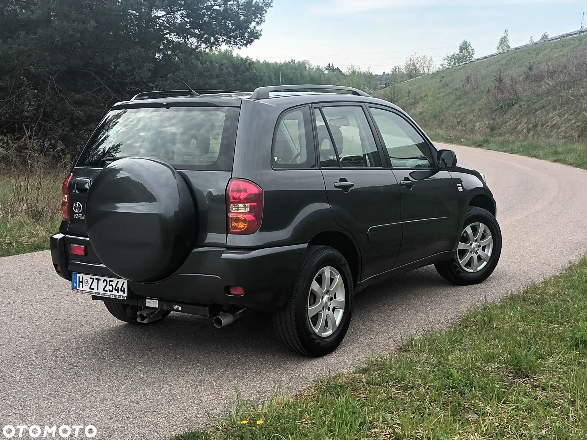 Toyota RAV4 1.8 VVT-i Terra 2WD - 9