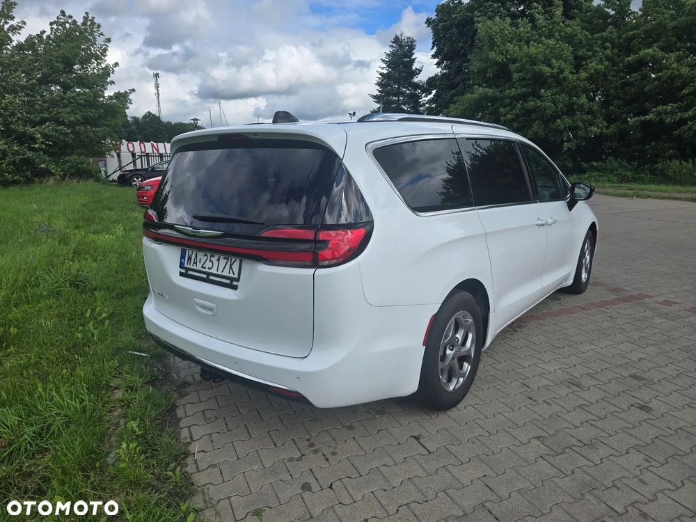 Chrysler Pacifica - 18