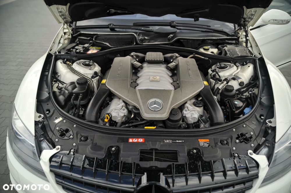 Mercedes-Benz CL 63 AMG 7G-TRONIC - 37