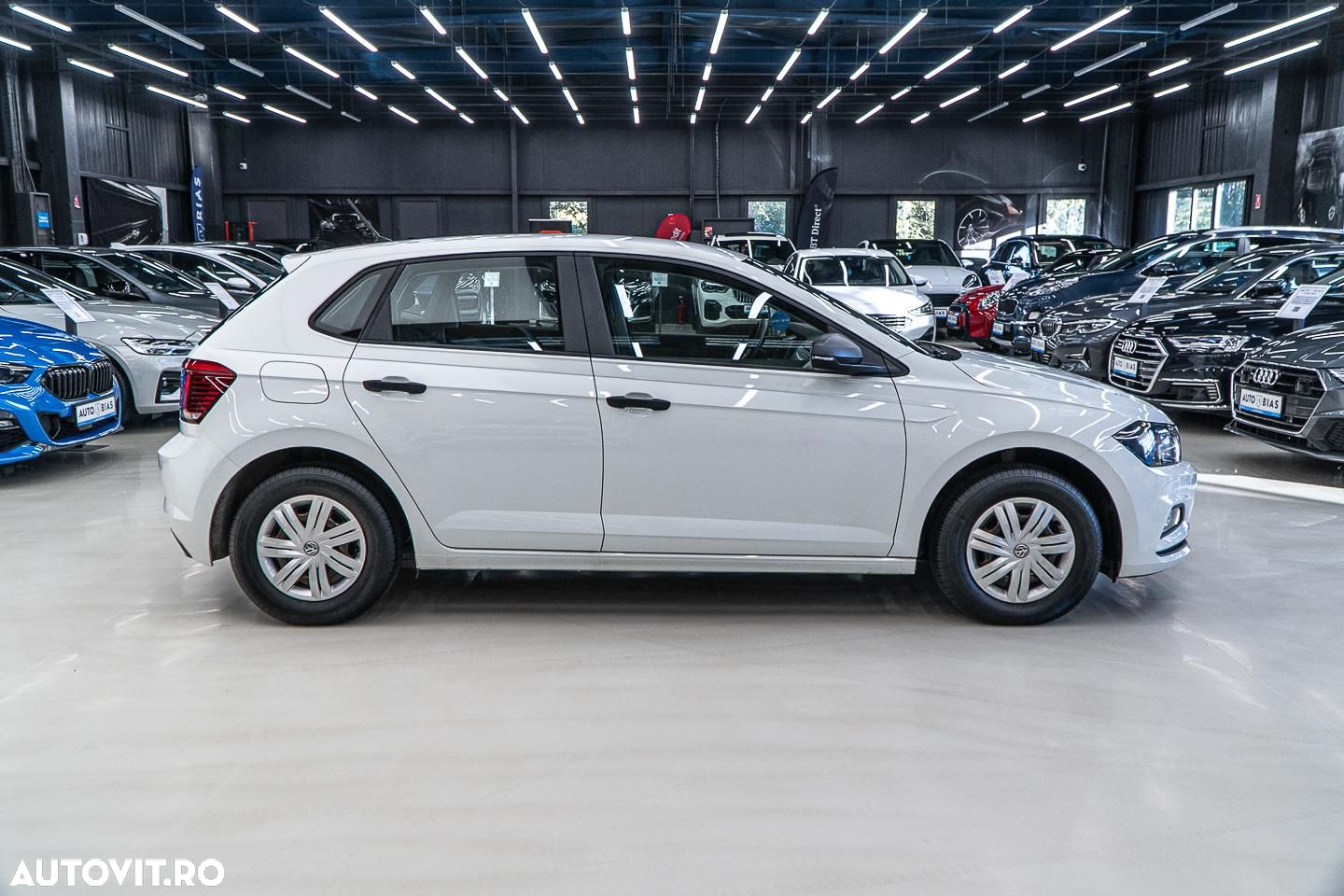 Volkswagen Polo 1.0 ACTIVE - 20