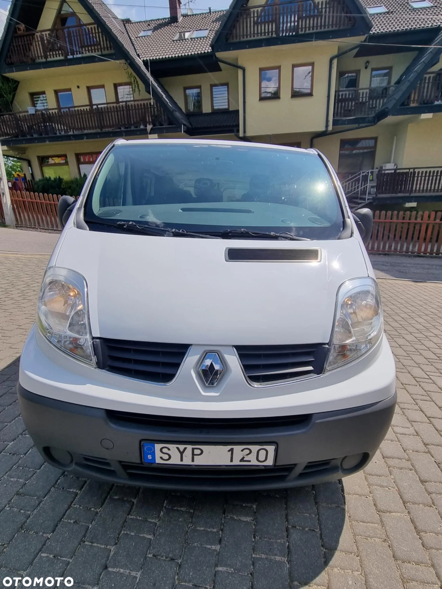 Renault Trafic 2.0 dCi 115 L2H1 - 5
