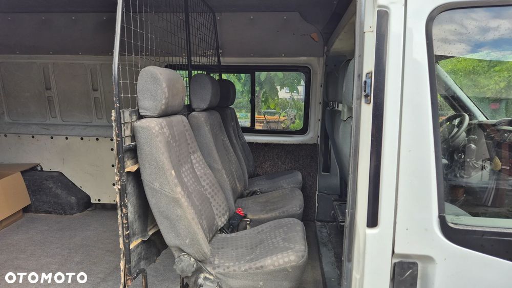 Ford Transit - 8