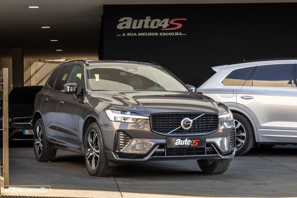 Volvo XC 60 2.0 B4 R-Design Geartronic - 3