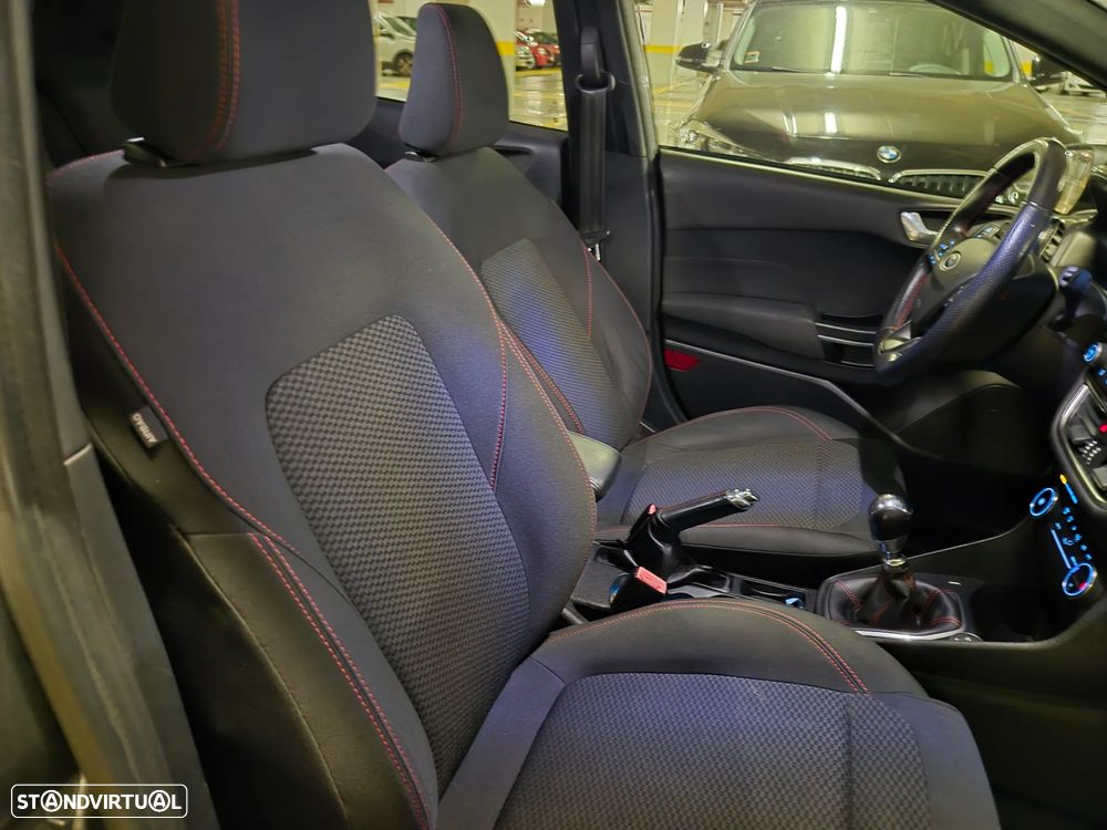 Ford Fiesta 1.0 EcoBoost ST-Line - 31