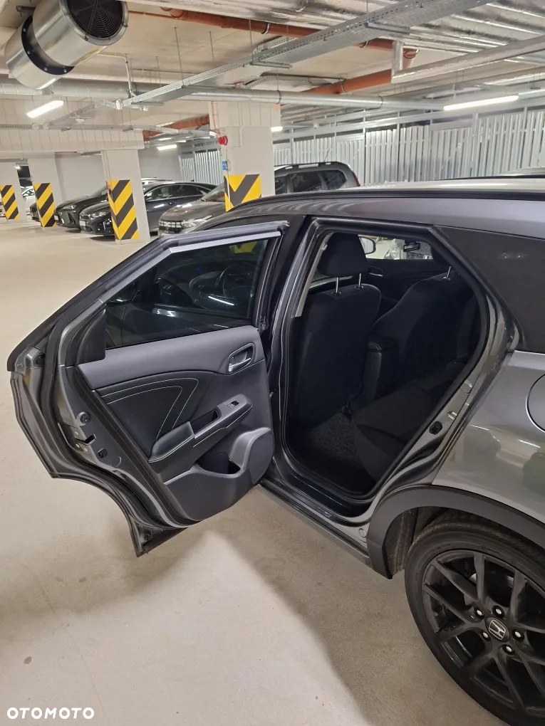 Honda Civic 1.8 Elegance (Honda Connect+) - 22
