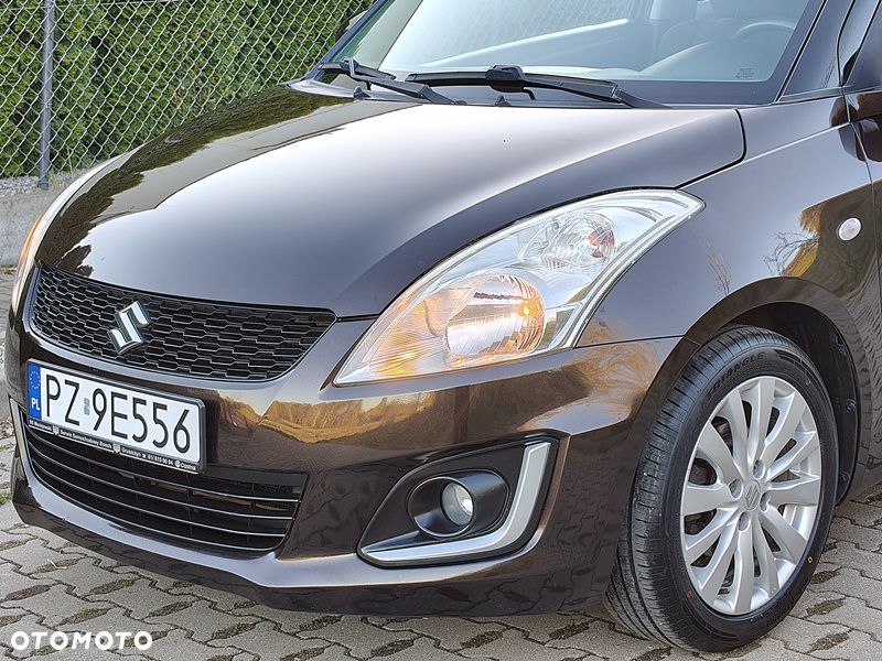 Suzuki Swift 1.2 Premium - 1