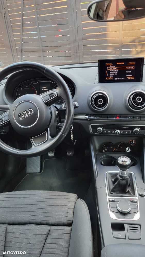 Audi A3 2.0 TDI Ambiente - 12