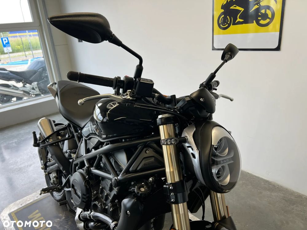 Benelli 752 S - 21