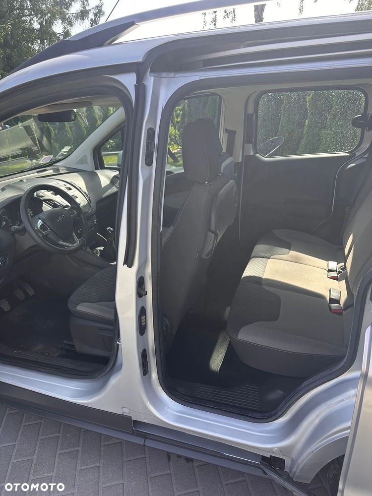 Ford Tourneo Courier 1.0 EcoBoost Trend - 7