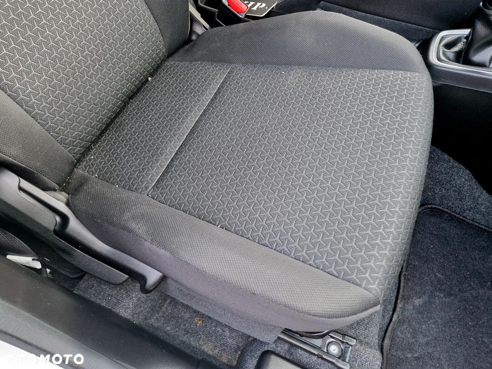 Suzuki Swift 1.2 Premium Plus - 34
