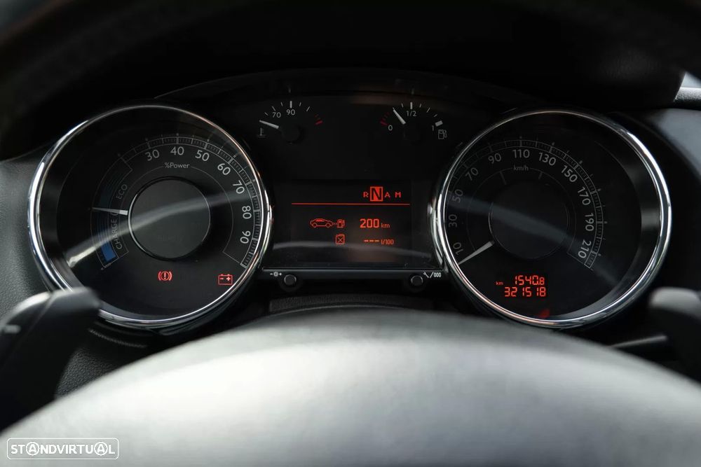 Peugeot 3008 2.0 HDi Hybrid4 - 24