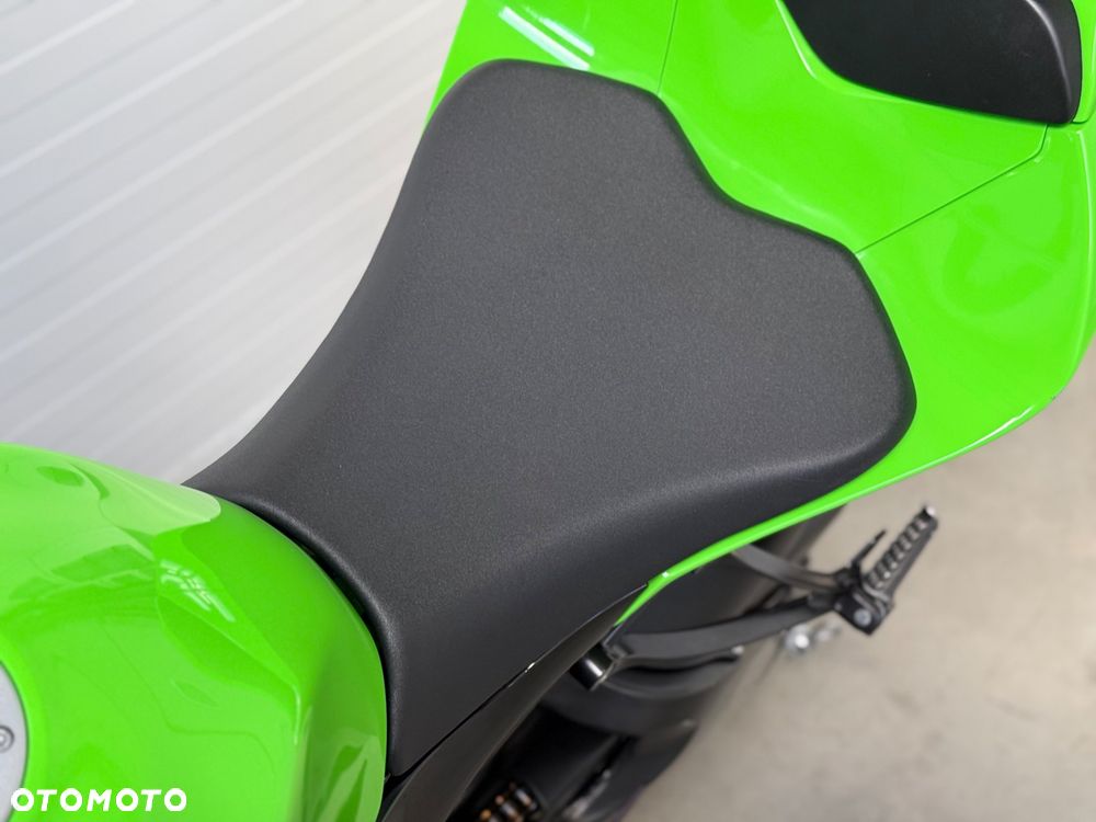 Kawasaki ZX - 29
