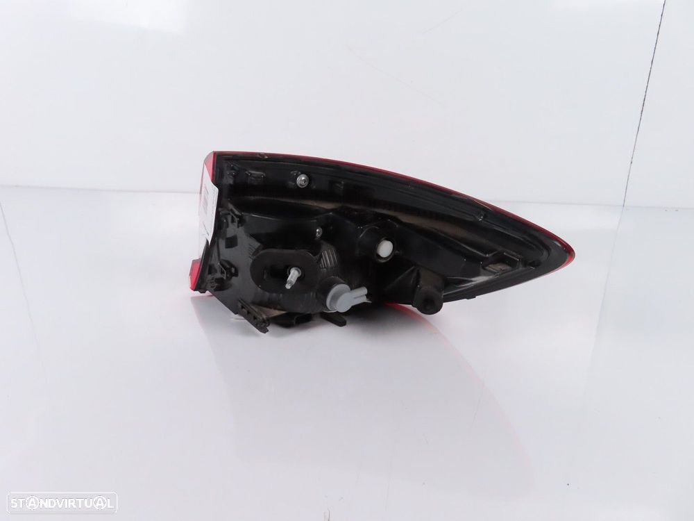 Farolim LED Esquerdo/Trás Usado / Original RENAULT Clio V Hatchback (B7) 2655510... - 3