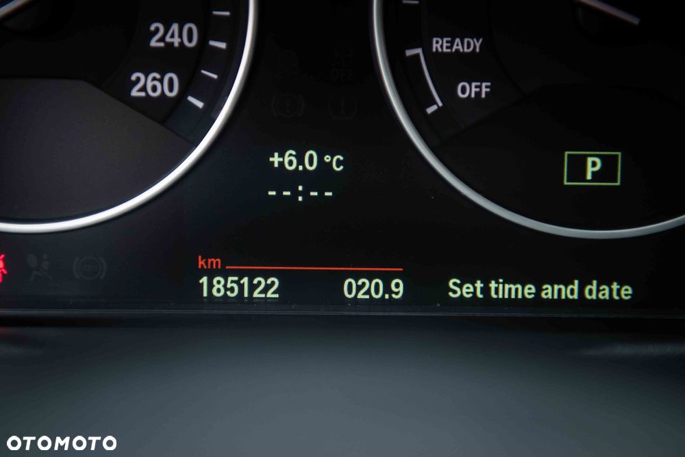 BMW Seria 3 328i Touring xDrive Sport-Aut - 16