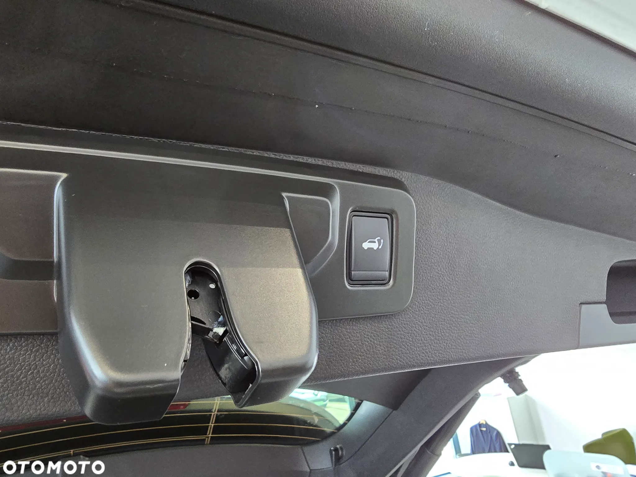 Renault Austral 1.2 E-Tech Full Hybrid 200 Iconic esprit Alpine MMT - 34