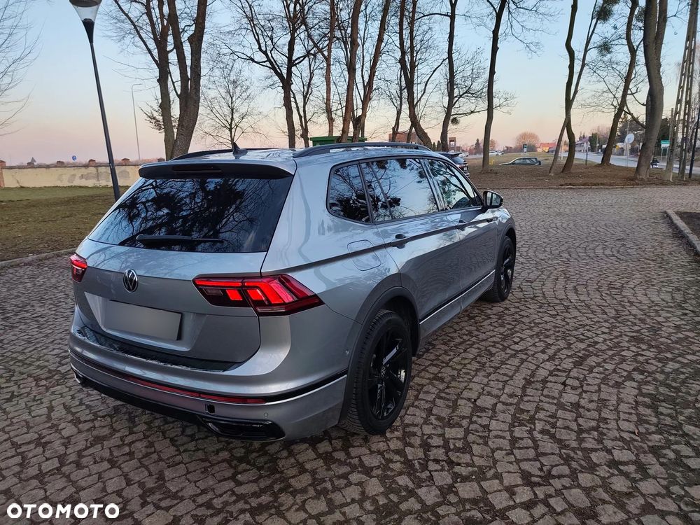 Volkswagen Tiguan - 26