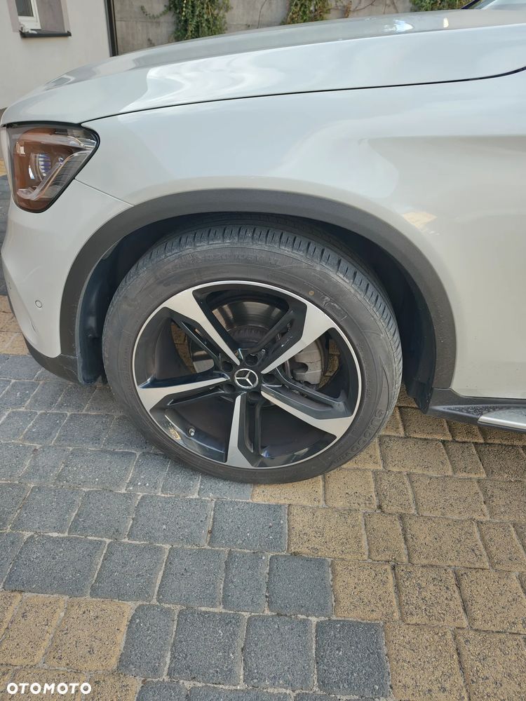 Mercedes-Benz GLC 200 d 4-Matic Business Edition - 12