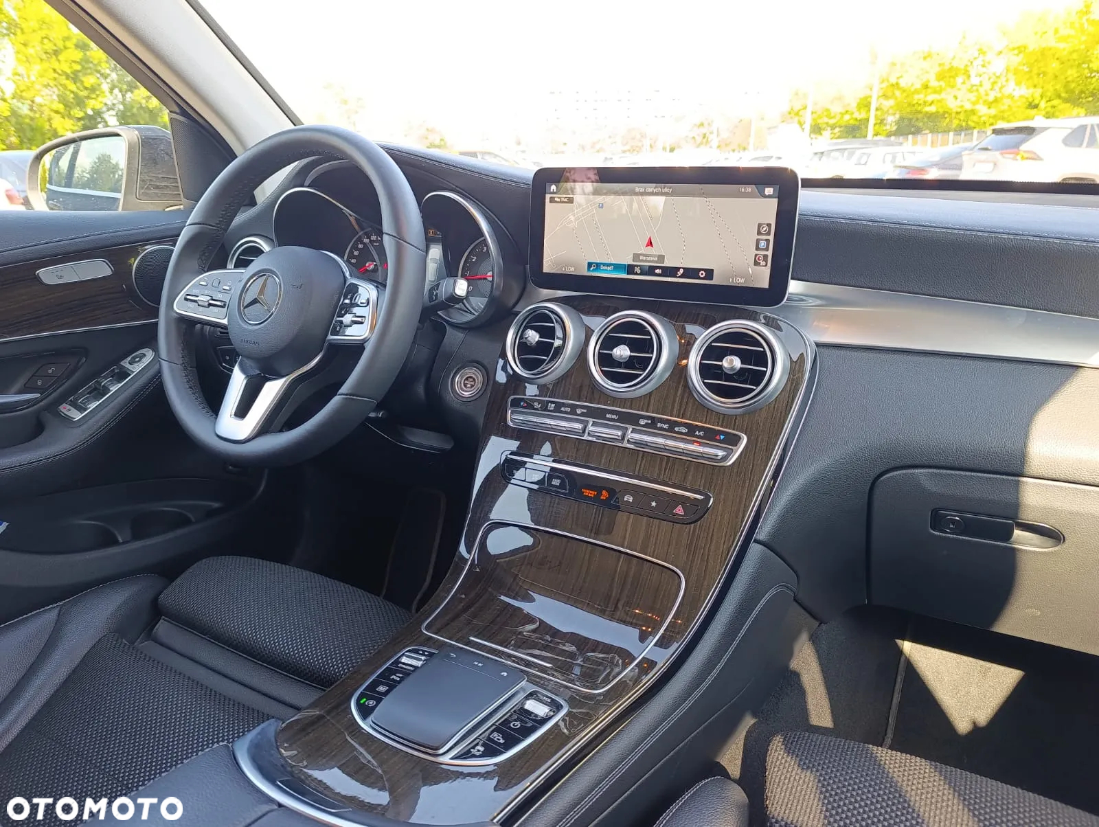 Mercedes-Benz GLC 200 4-Matic - 21