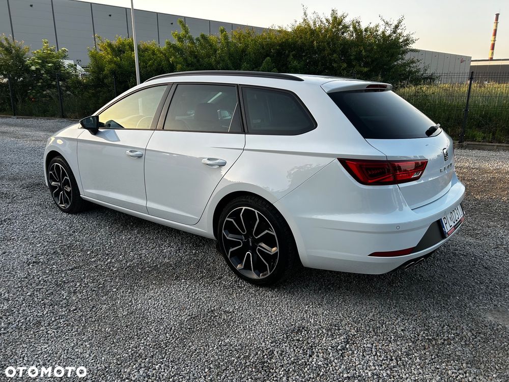 Seat Leon 2.0 TSI DSG OPF FR - 10